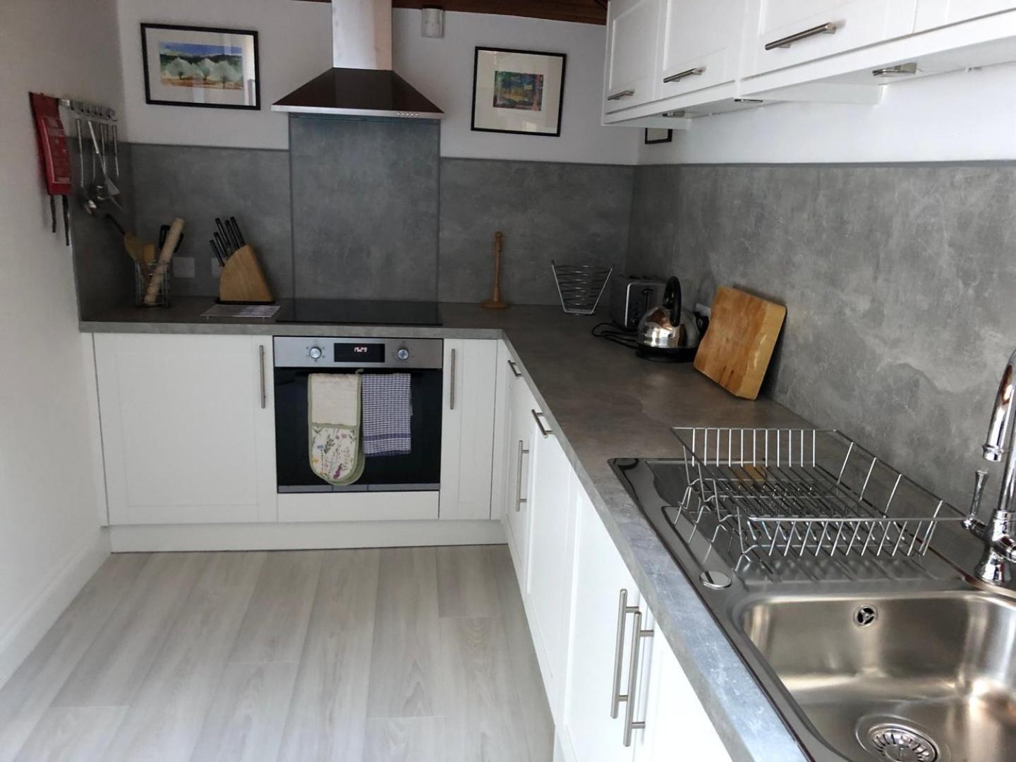 Vakantiehuis Guestready - Classic Charm Near Holyrood Park *